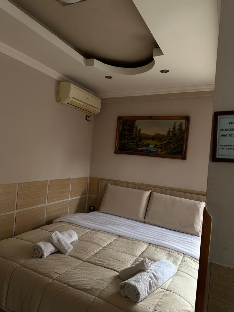 Ideal Hotel